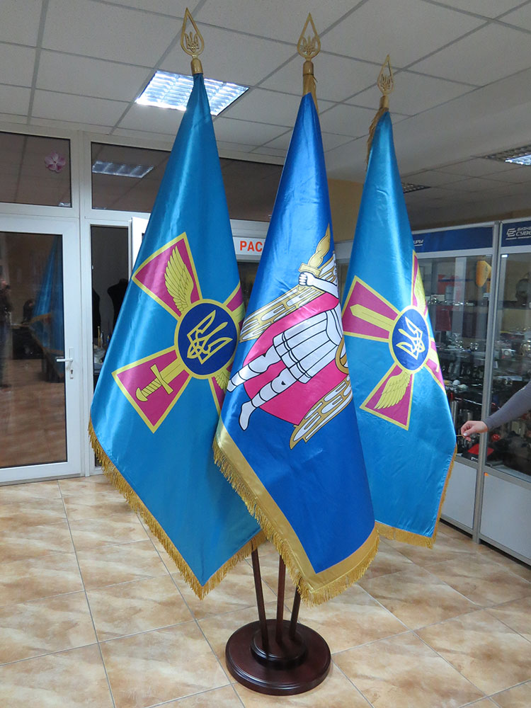 Корпоративне знамено на замовлення